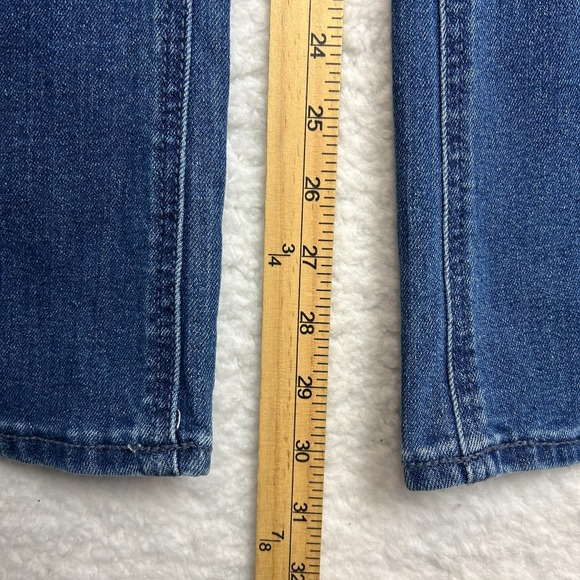 Old Navy Wow Flare Jeans Women 6 (28x30)‎ Blue Denim High-Rise Stretch Whiskered - Picture 7 of 11